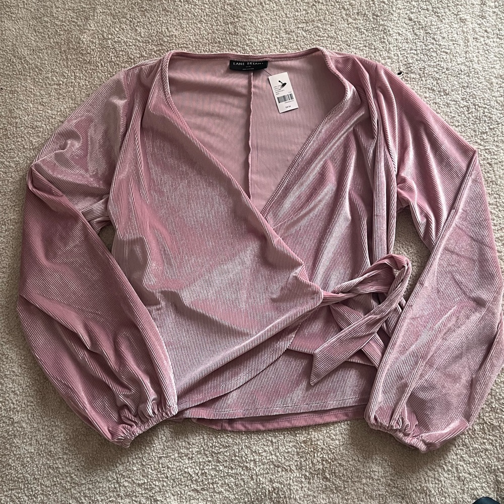 NWT Size 14/16 Lane Bryant Blouse